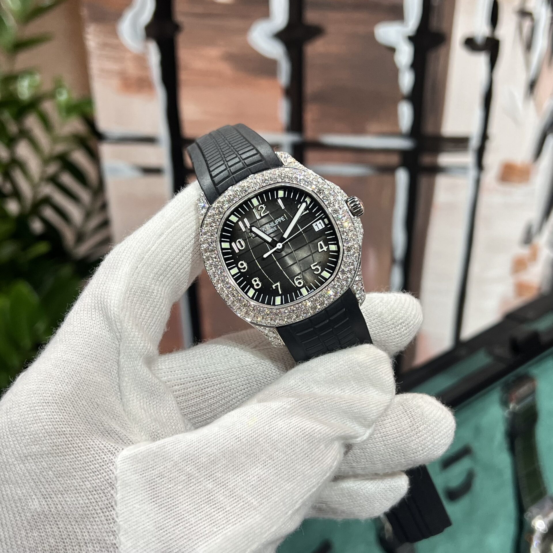 Patek Philippe Aquanaut 5167 With Diamond Natural Rubber Strap 40mm Super Clone - Image 6
