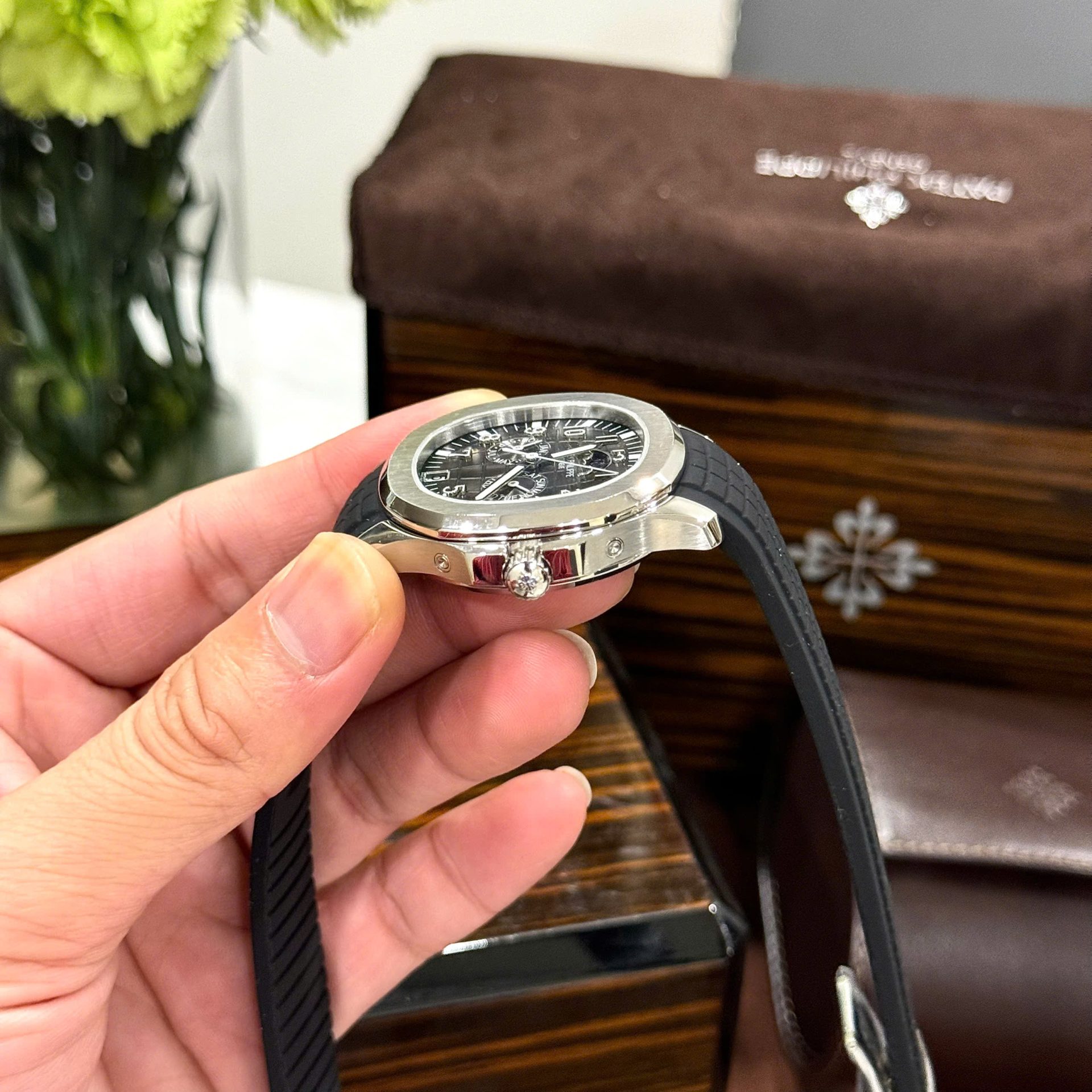 Patek Philippe Aquanaut 5261G Gray Dial Best Super Clone Watch Automatic Movement 40mm - Image 3