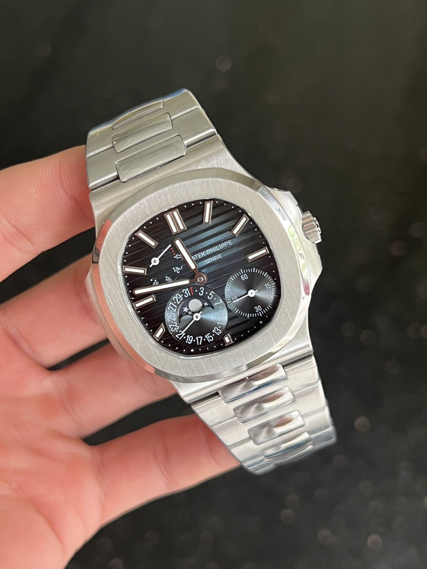 Patek Philippe Super Clone 1:1 Watch Nautilus 5712 Blue Black Dial GRF 40mm - Image 2