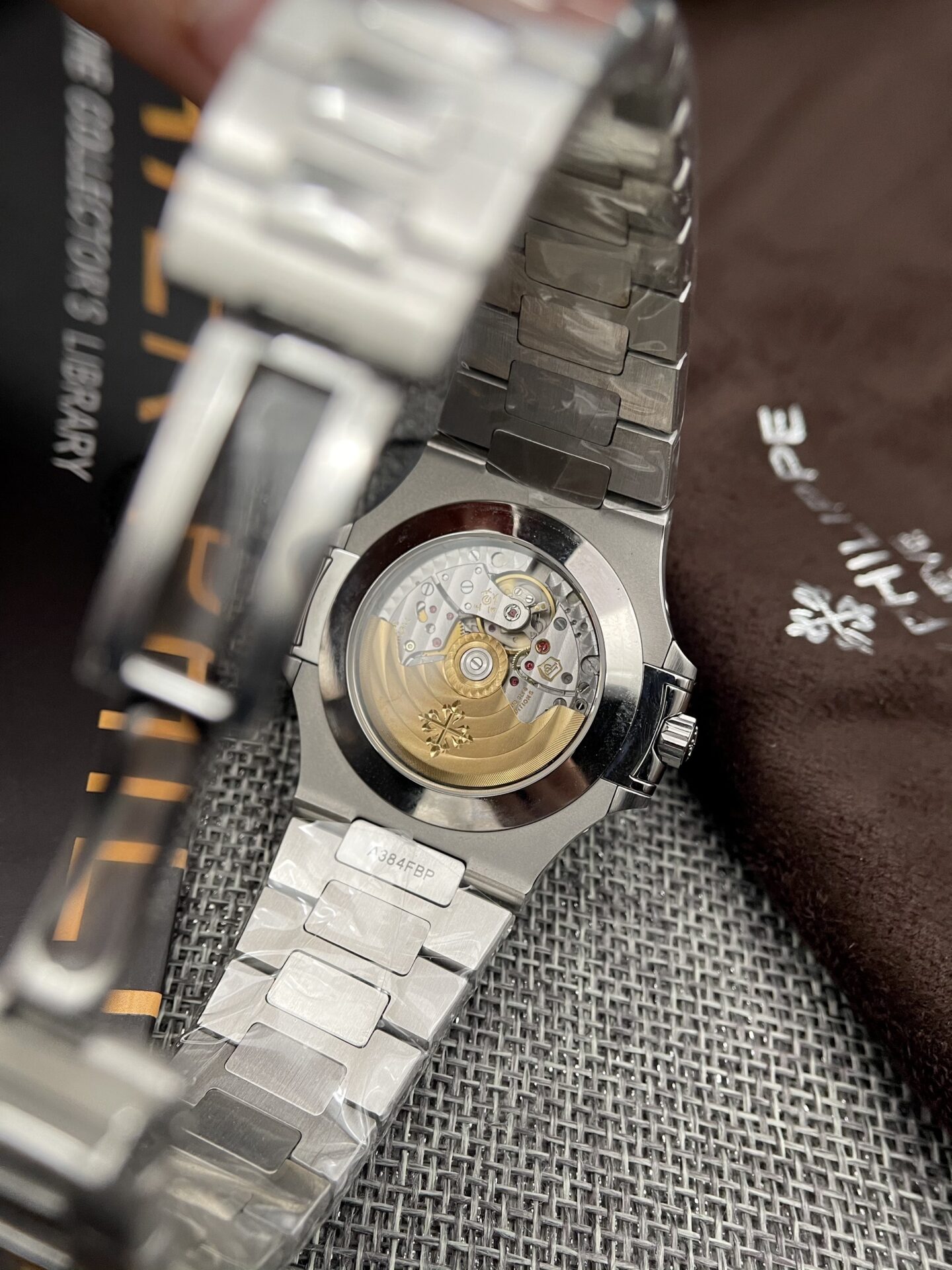 Patek Philippe Nautilus 5726 Best Super Clone Watch Gray Dial GRF 40.5mm - Image 5
