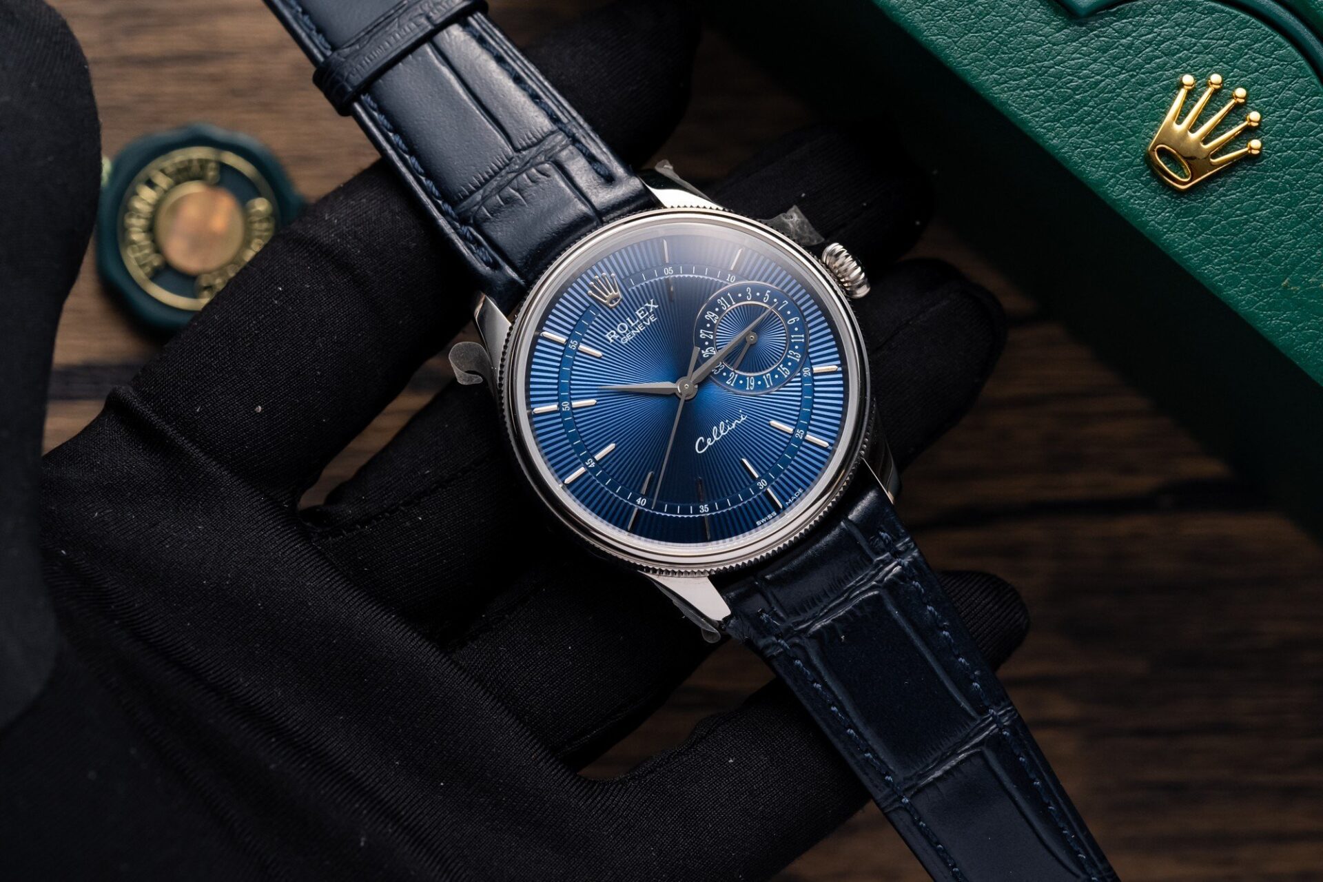 Rolex Super Clone 1:1 Watch Cellini Date 50519 Blue Dial Leather Strap 39mm - Image 2