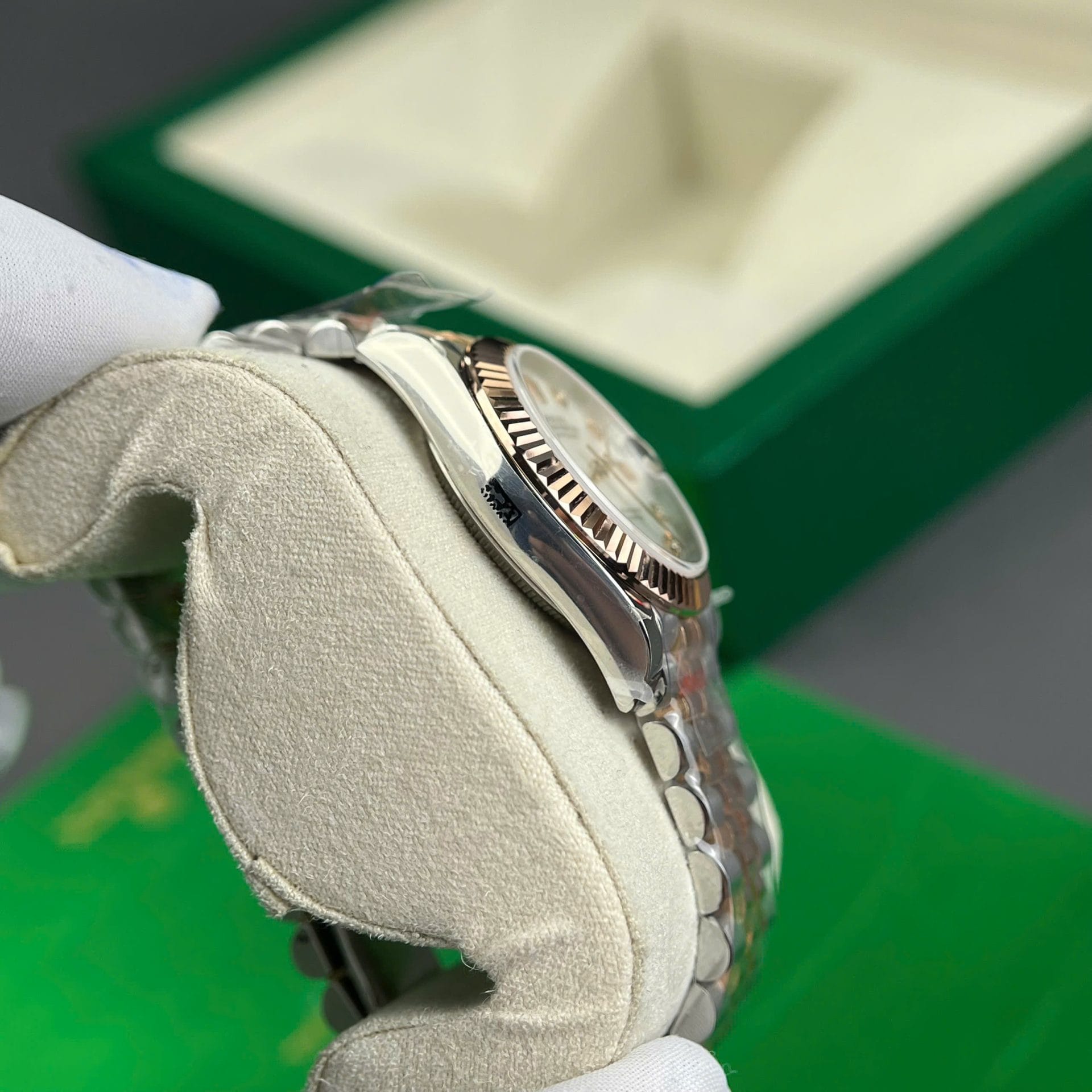 Rolex DateJust Super Clone Watch Gold Wrapped + MOP Dial Natural Diamond Markers GM Factory 31mm - Image 9