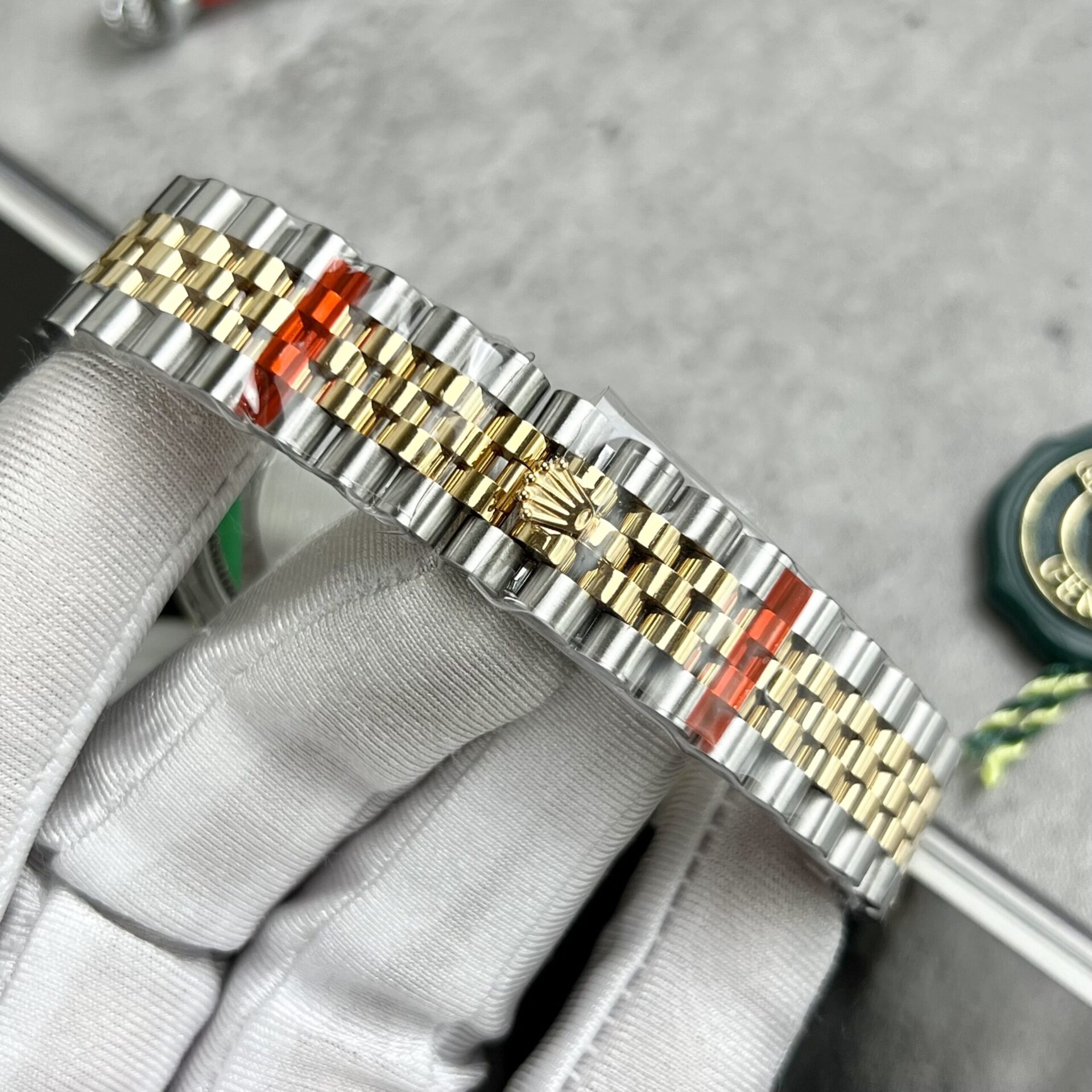Rolex Super Clone DateJust Mother of Pearl Dial Demi Gold Dial 31mm - Image 6