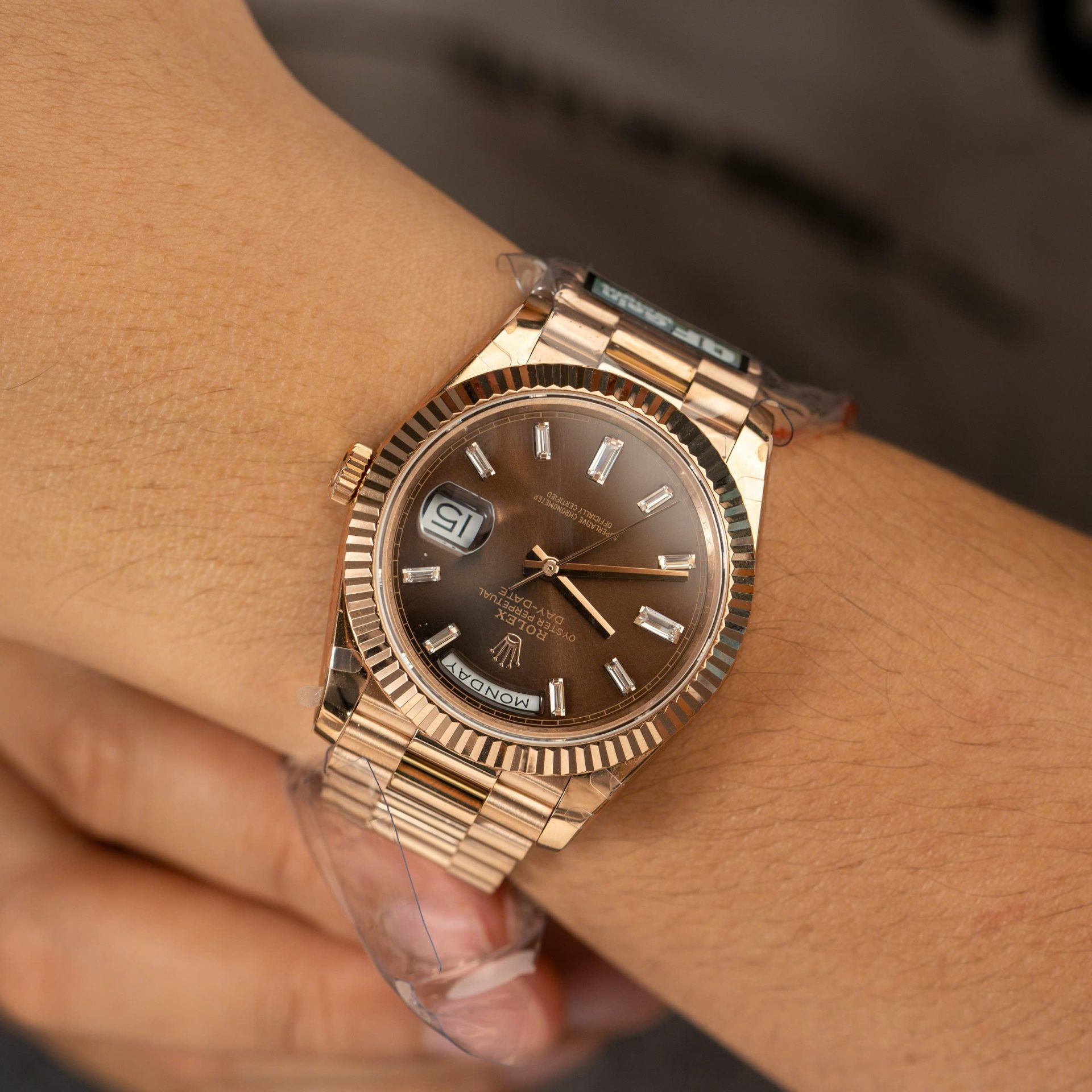 Rolex Day-Date 228235 Super Clone Watch Dial Chocolate Weight 185gram QF Factory 40mm - Image 5