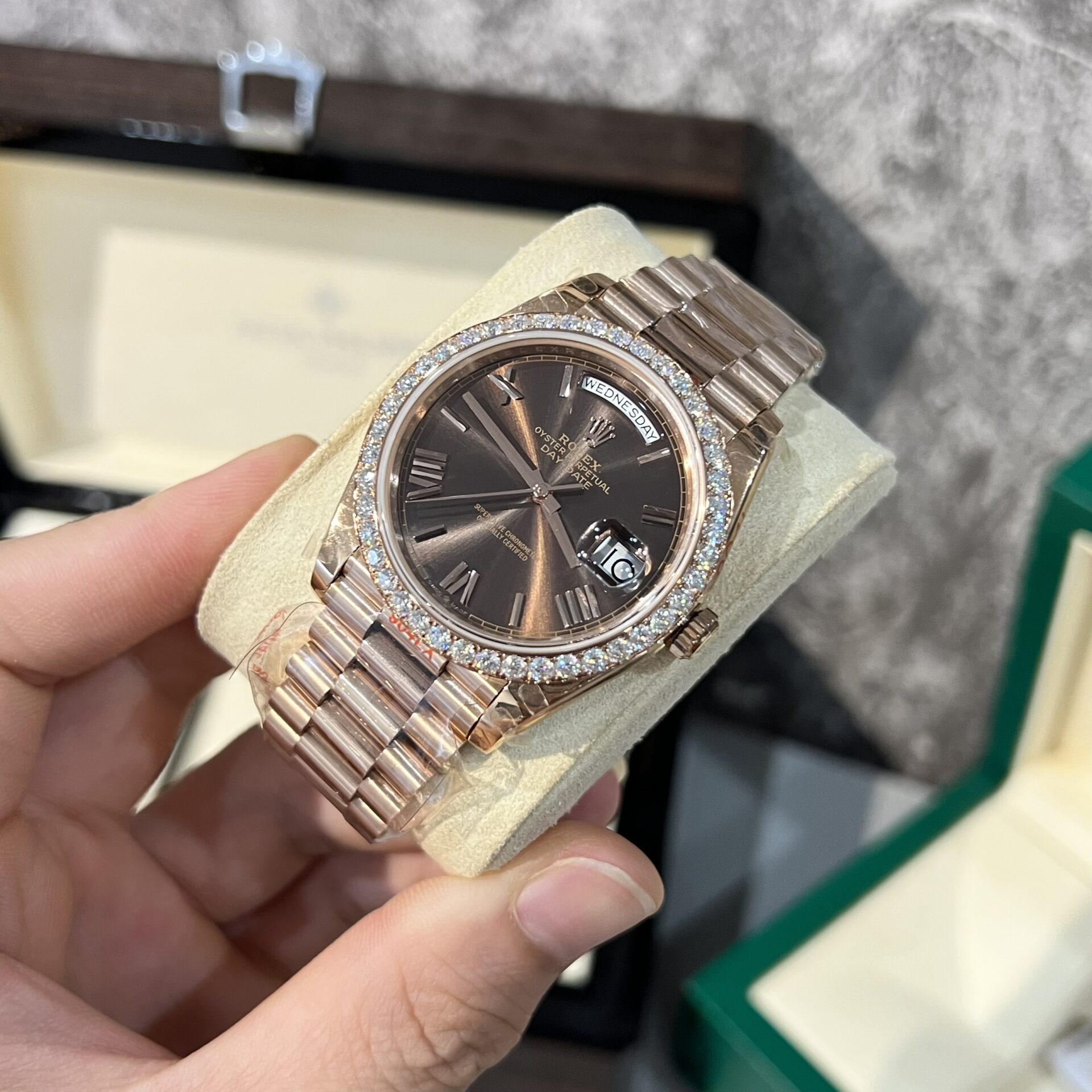 Rolex Day-Date 228235 Super Clone Watch Refined With Moissanite Diamonds 40mm - Image 3