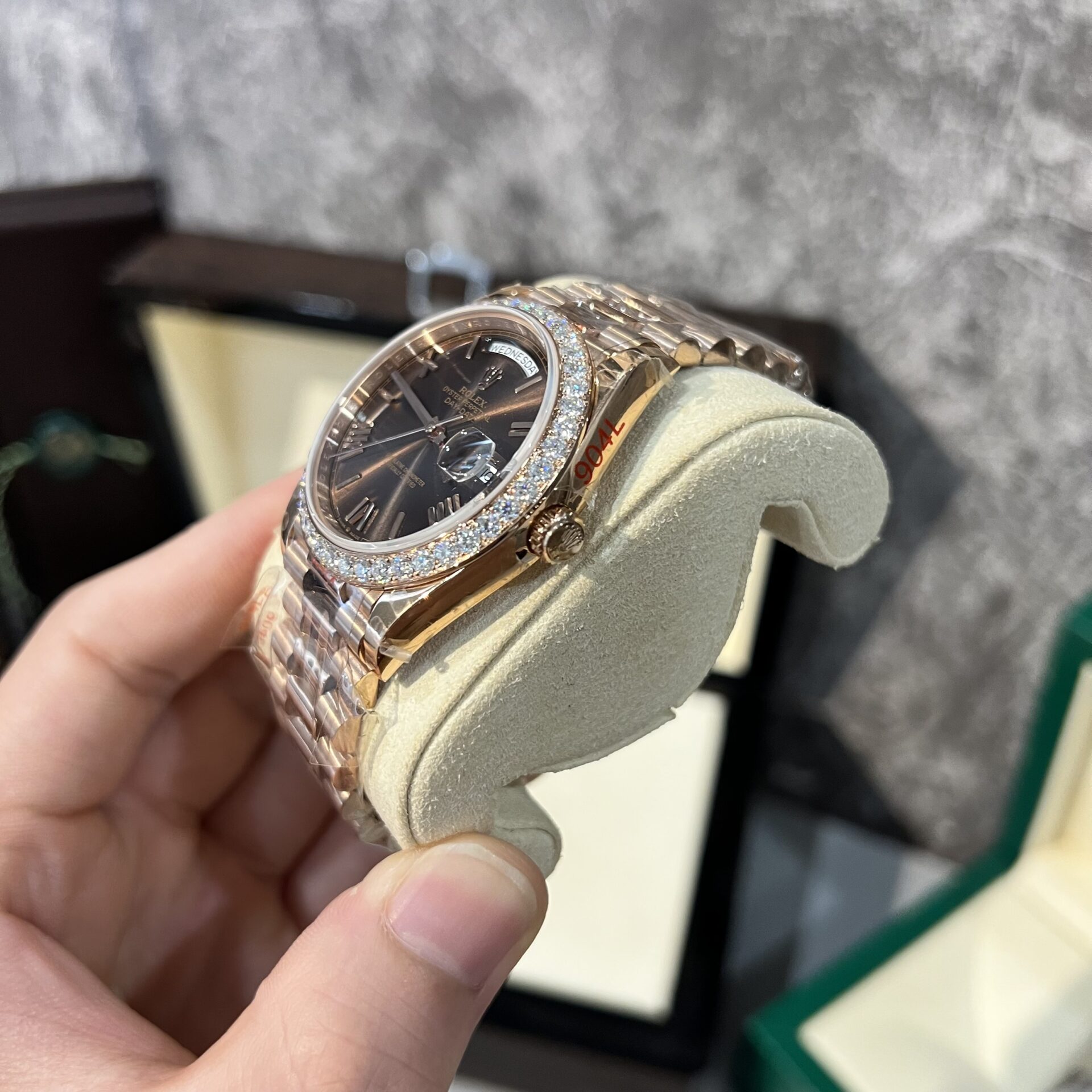 Rolex Day-Date 228235 Super Clone Watch Refined With Moissanite Diamonds 40mm - Image 4