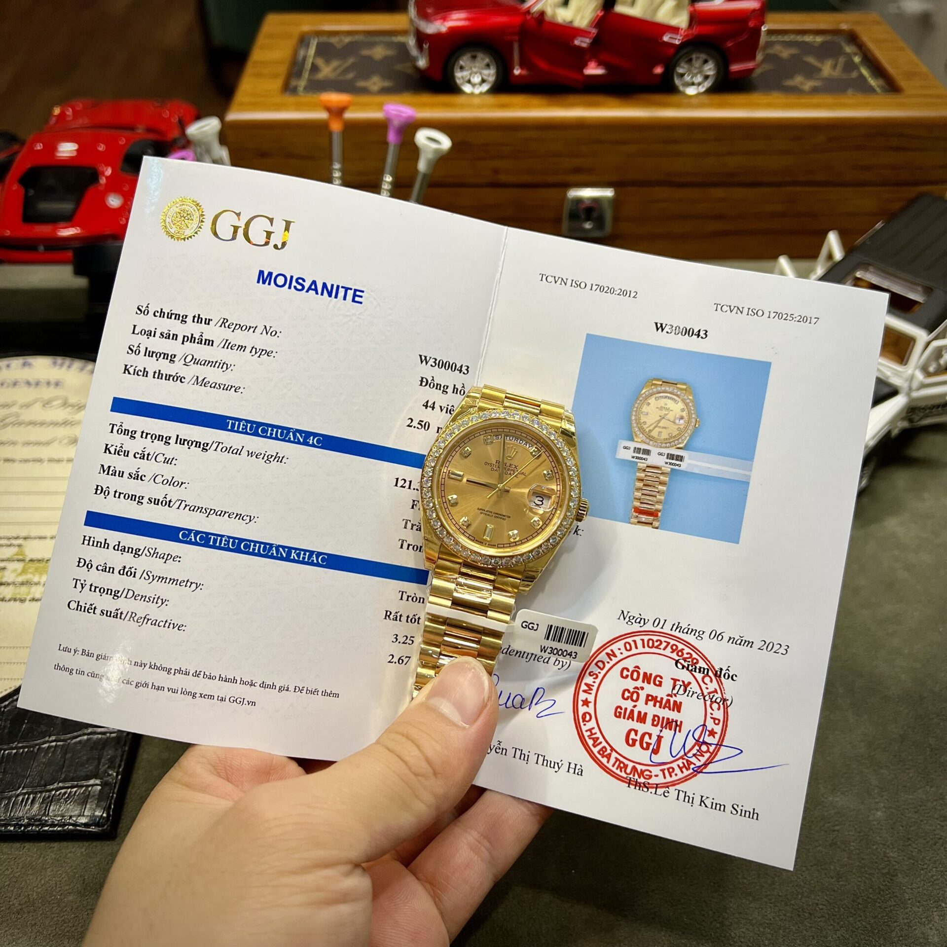 Rolex Super Clone Day-Date Yellow Dial Custom Moissanite Diamonds 40mm