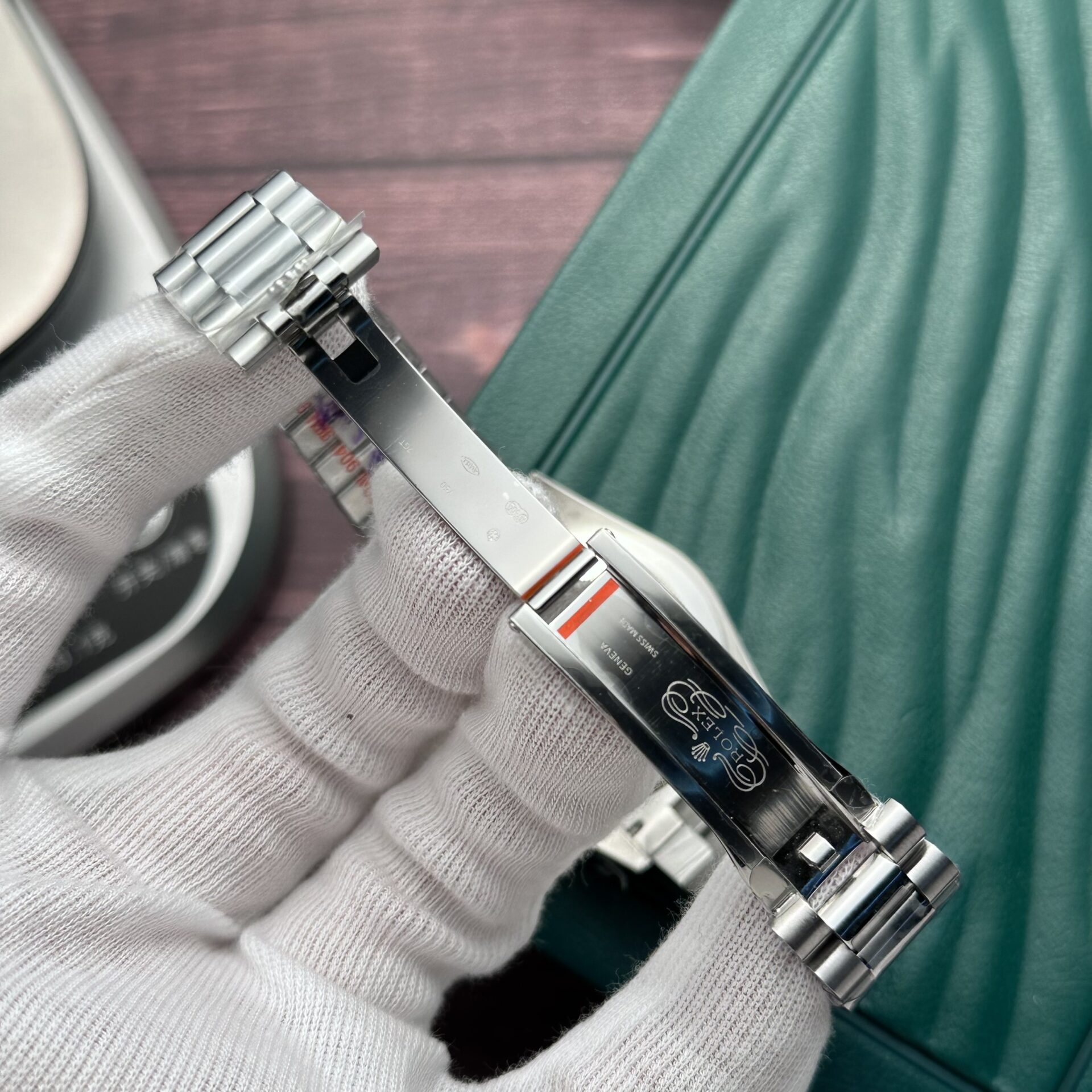 Rolex Day-Date 228236 Super Clone Watch Refine Green Dial GM V2 40mm - Image 5
