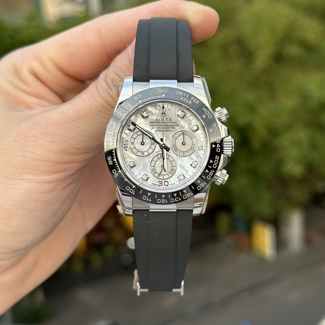 Rolex Super Clone Watch Daytona Mother Of Pearl & Moissanite Diamonds Dial 40mm