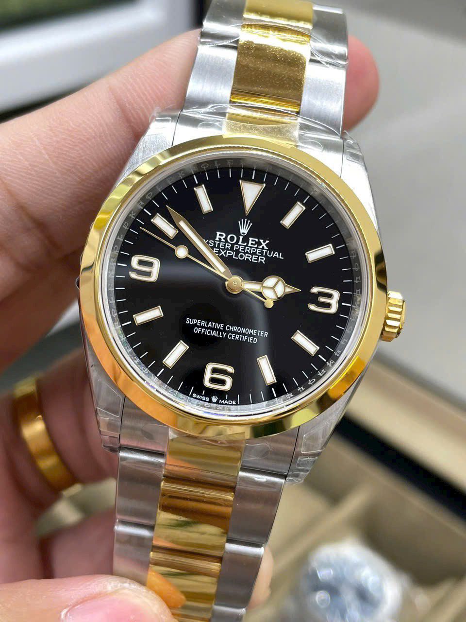 Rolex Super Clone Explorer 124273 Dial Black VS Factory 36mm - Image 3