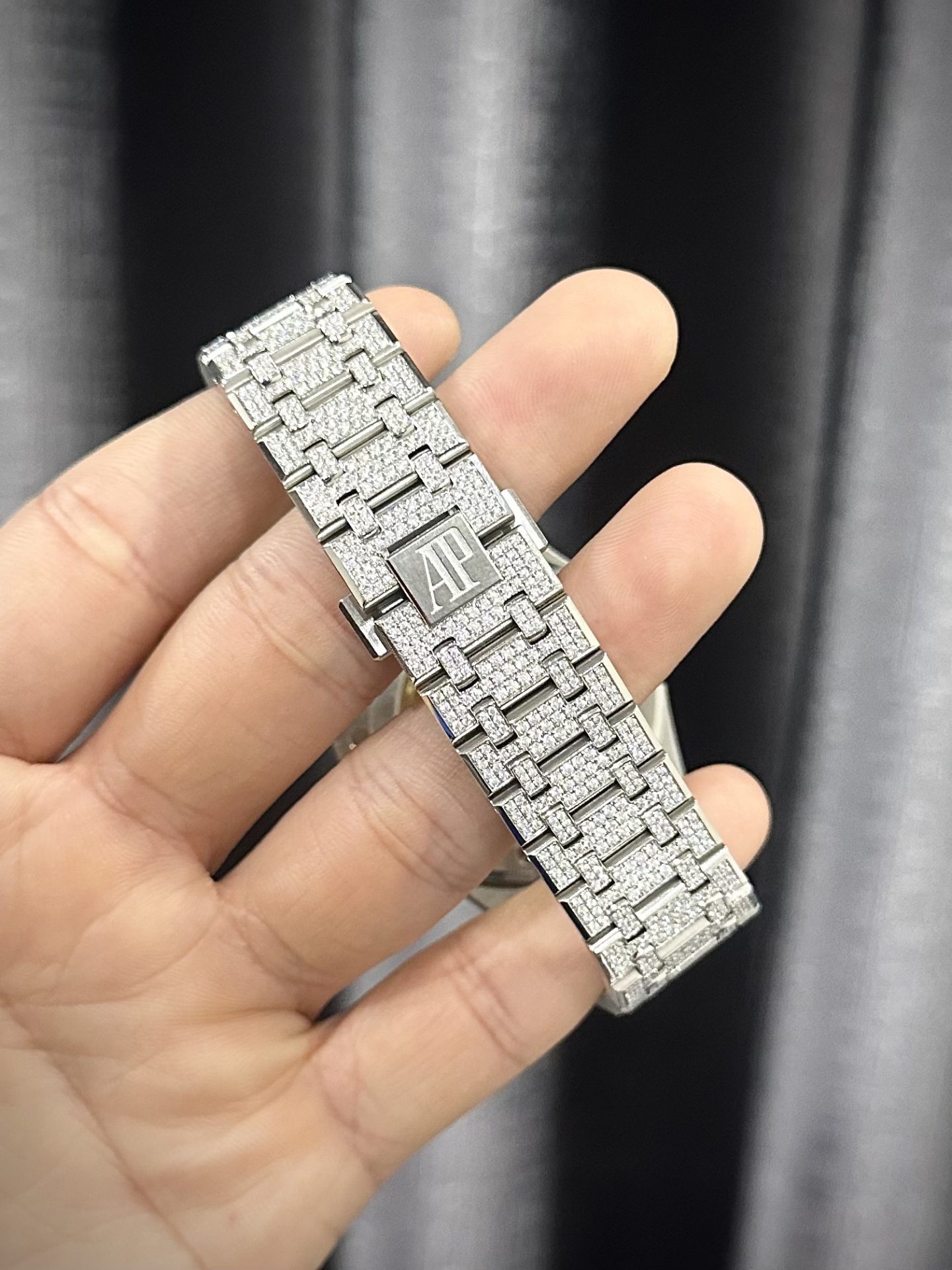 Audemars Piguet Best Super Clone Watch Royal Oak Custom Moissanite Diamonds 41mm - Image 7