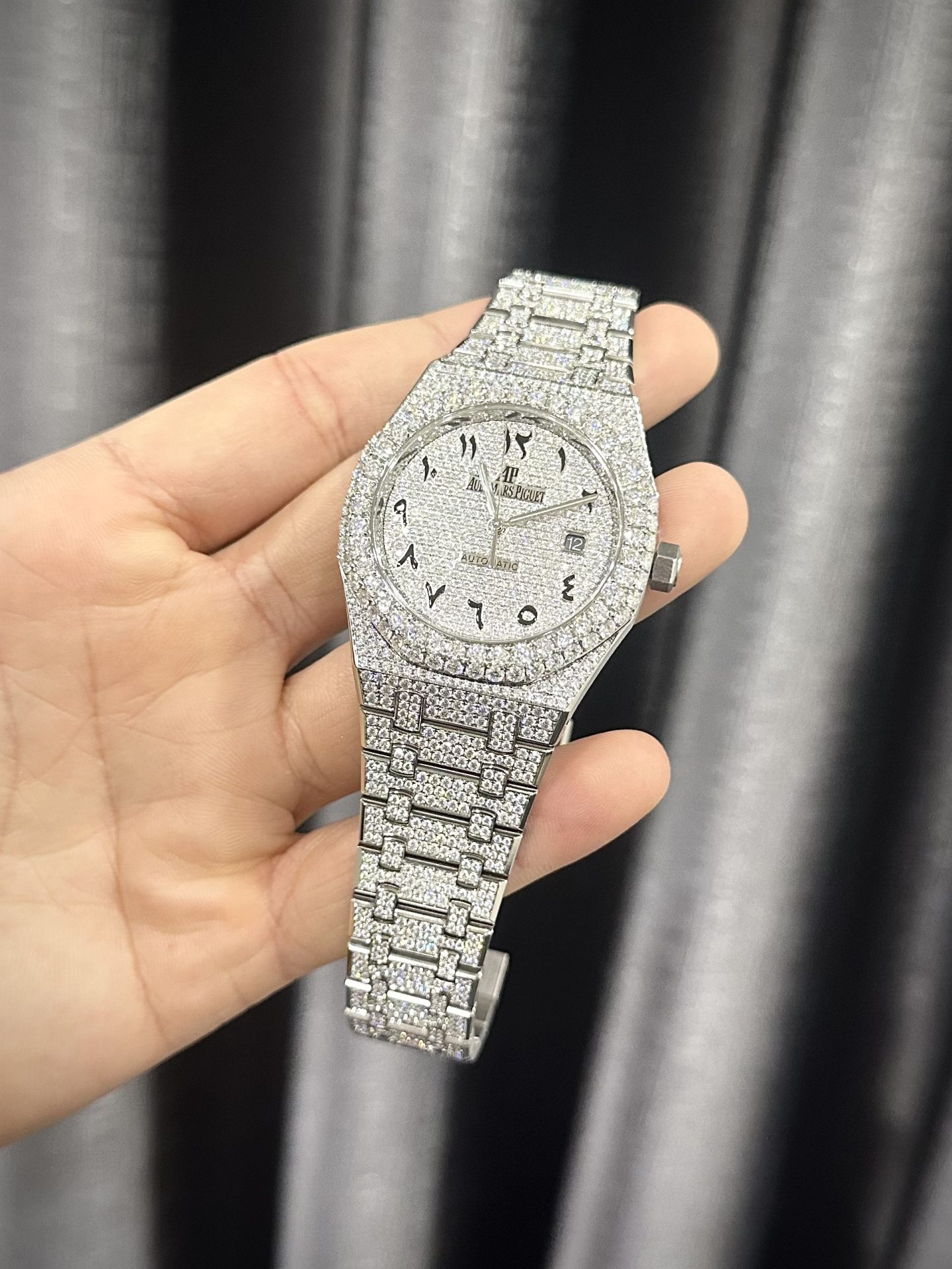 Audemars Piguet Best Super Clone Watch Royal Oak Custom Moissanite Diamonds 41mm - Image 5