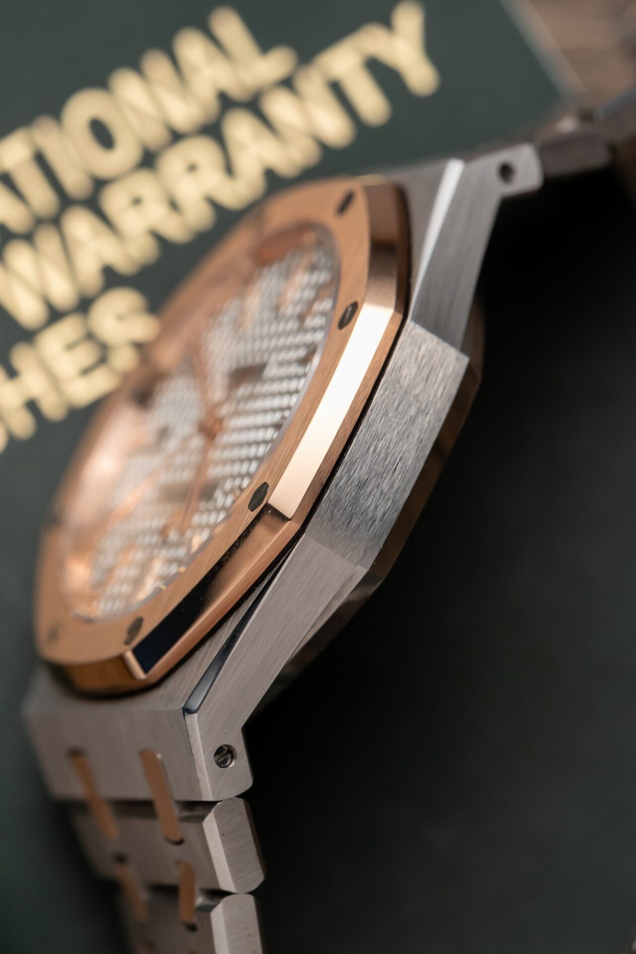 Audemars Piguet Royal Oak 15400 Demi Rose Replica Watch ZF Factory 41mm - Image 4