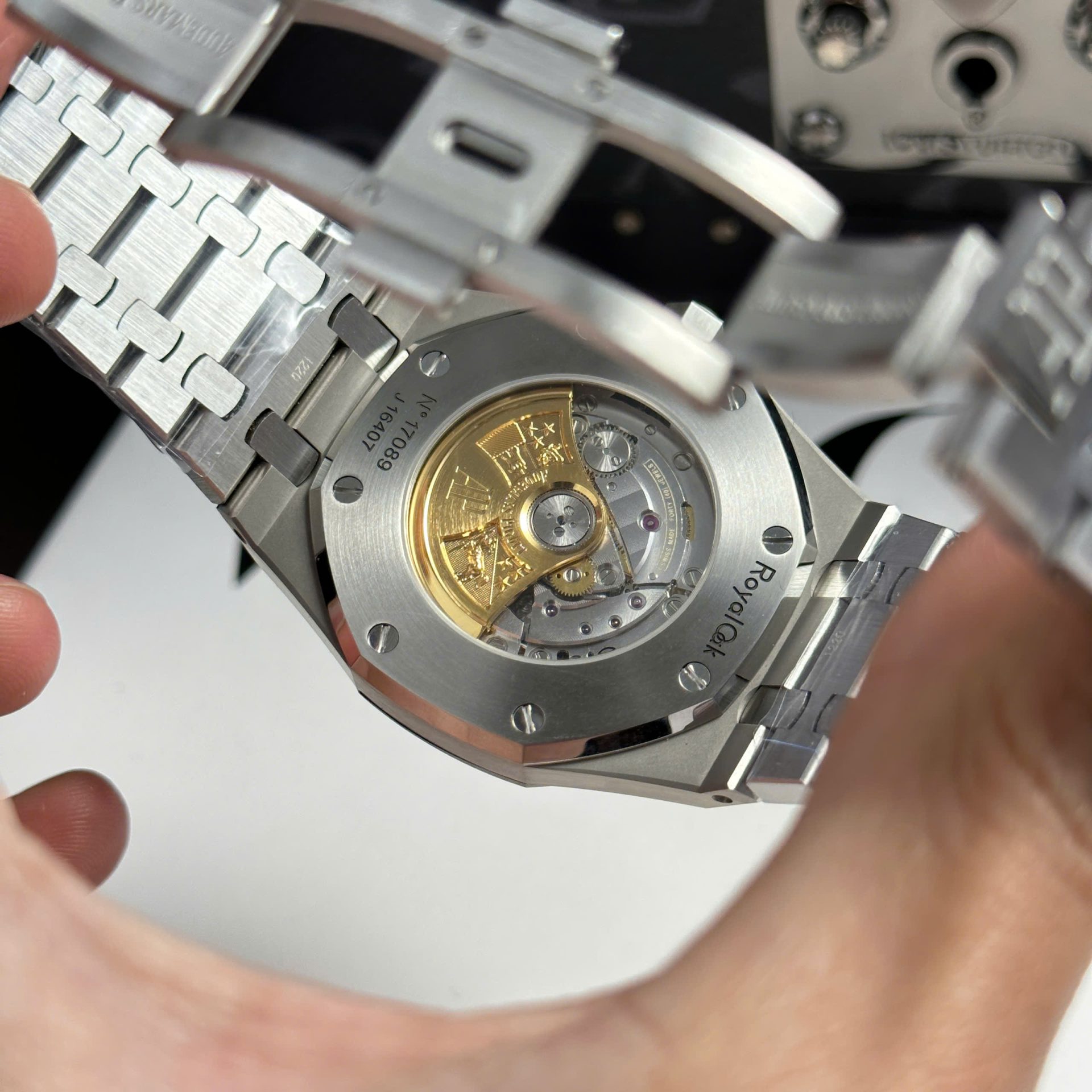 Audemars Piguet Royal Oak 15400ST Copies Watches Blue Dial Metal Wire APS Factory 41mm - Image 10