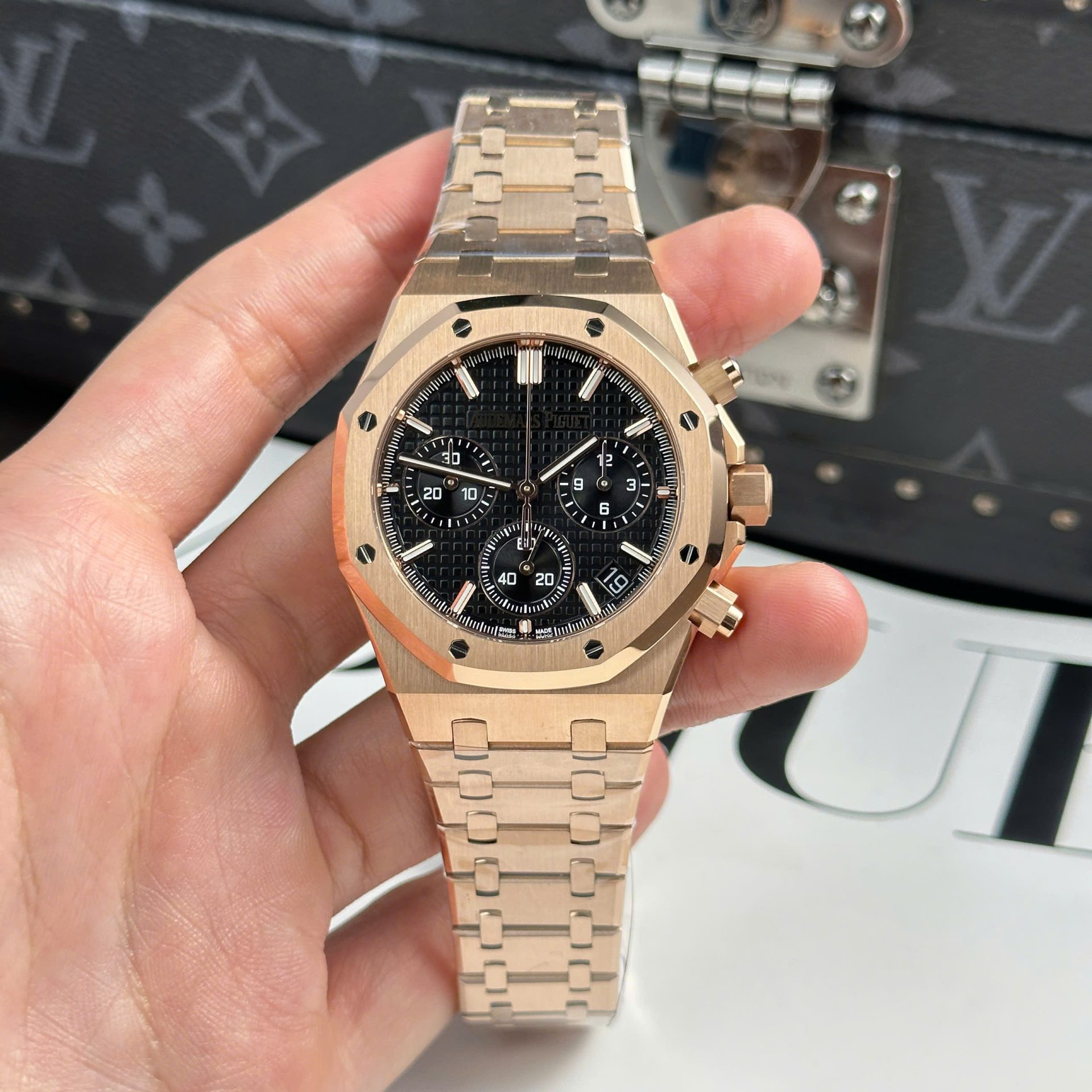 Audemars Piguet Super Clone Watch Royal Oak 26240 Rose Gold Dial Black APS Factory 41mm