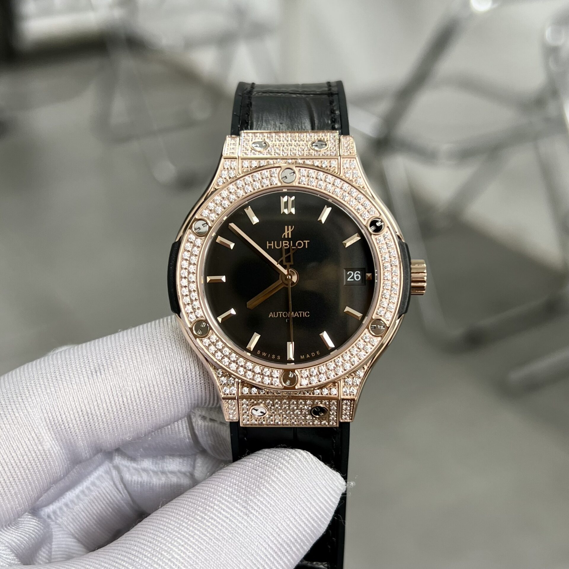 Hublot Replica Watch Classic Fusion King Gold With Diamonds Case HB Factory 38mm