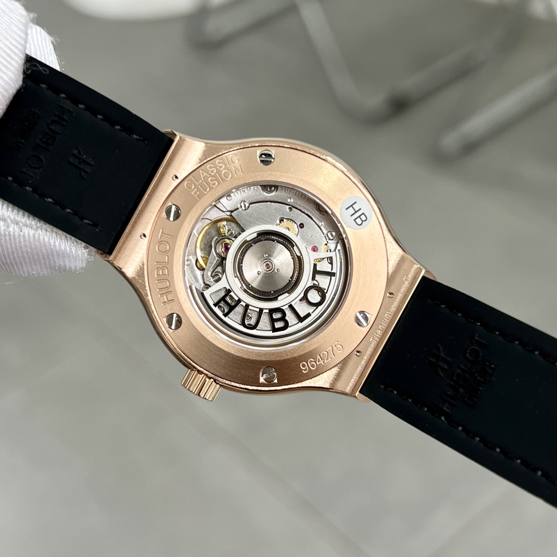 Hublot Replica Watch Classic Fusion King Gold With Diamonds Case HB Factory 38mm - Image 6