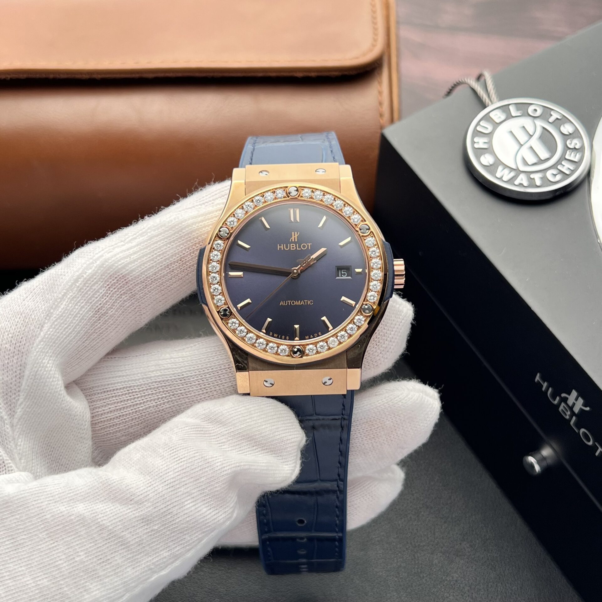 Hublot Replica 1:1 Watch Classic Fusion King Gold With Moissanite Diamonds Blue 42mm