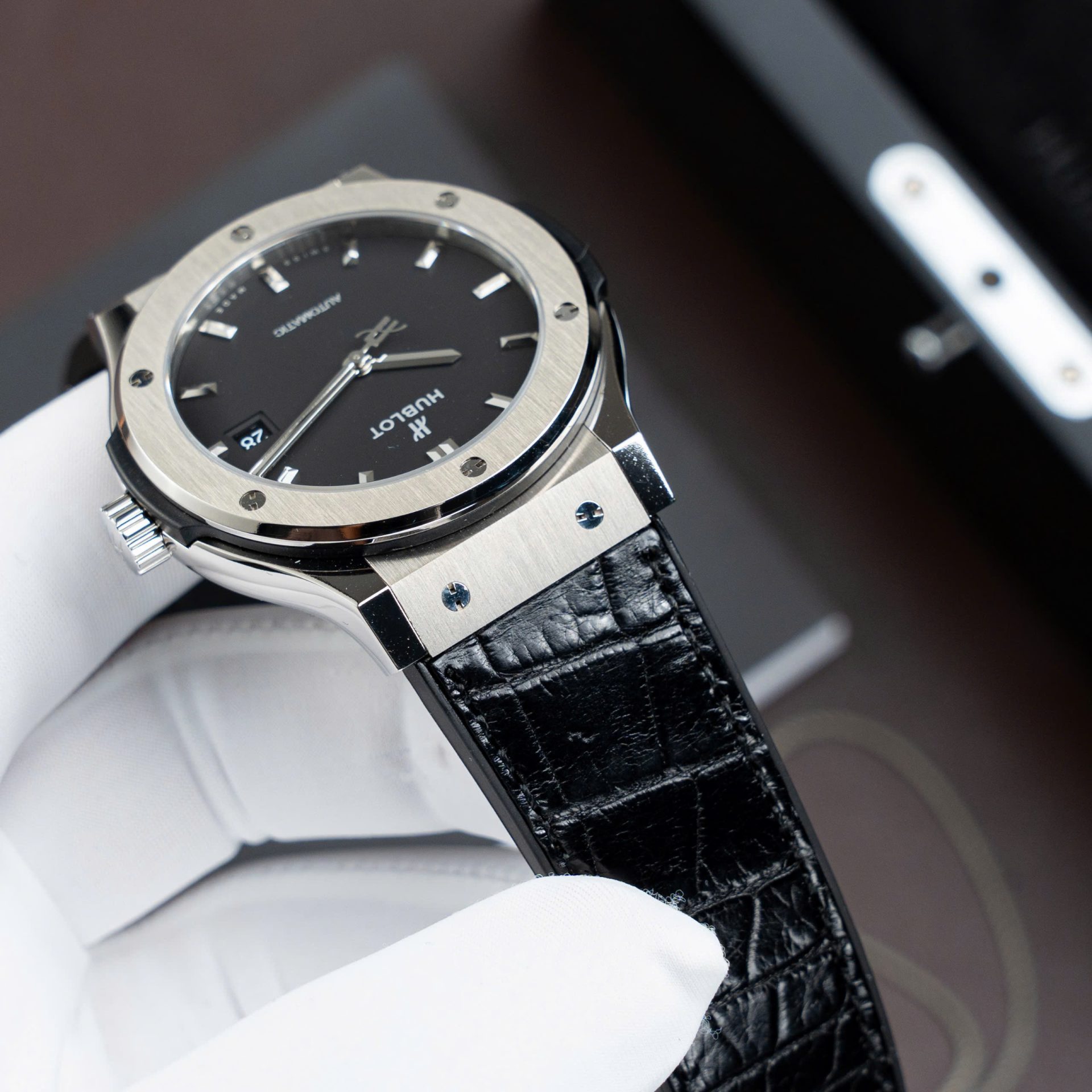 Hublot Classic Fusion Titanium Black Copies Watch Movement SW300 Weight 84 Gram Custom 42mm - Image 4