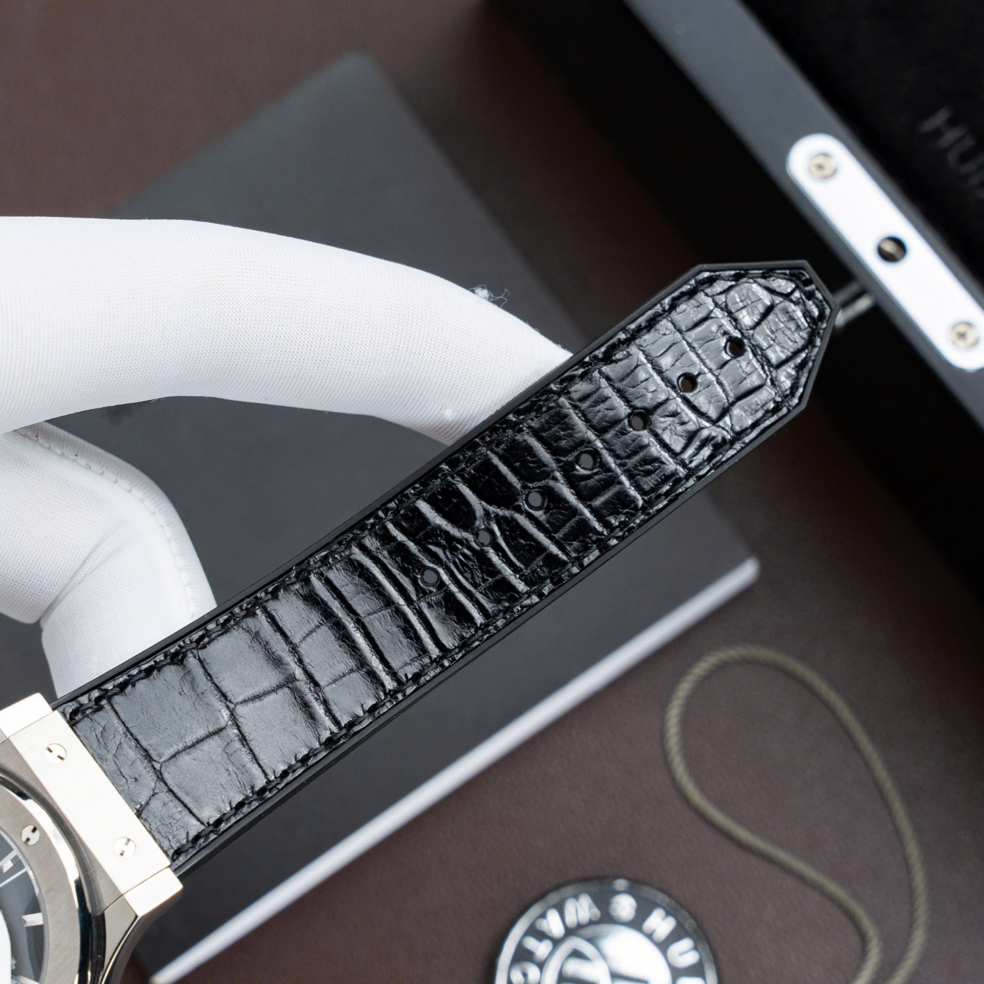 Hublot Classic Fusion Titanium Black Copies Watch Movement SW300 Weight 84 Gram Custom 42mm - Image 9