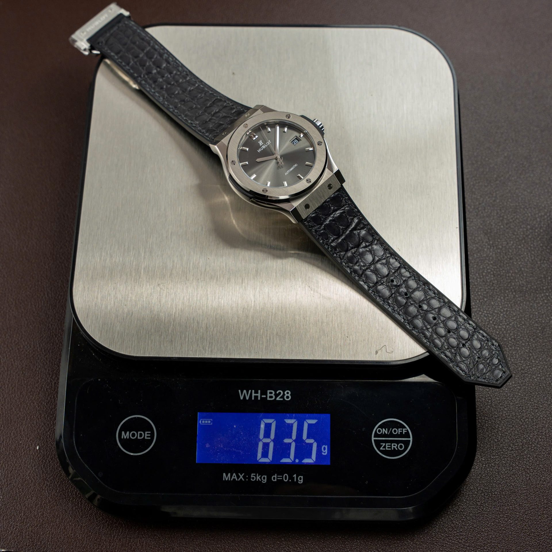 Hublot Classic Fusion Titanium Gray Copies Watches Movement SW300 Weight 84 Gram Custom 42mm - Image 2