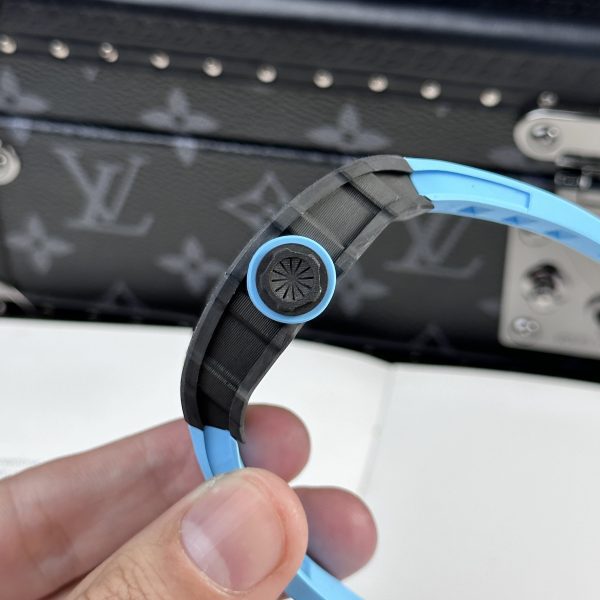 Richard Mille RM35-02 Custom Full Carbon Case Blue BBR 44mm - Image 8