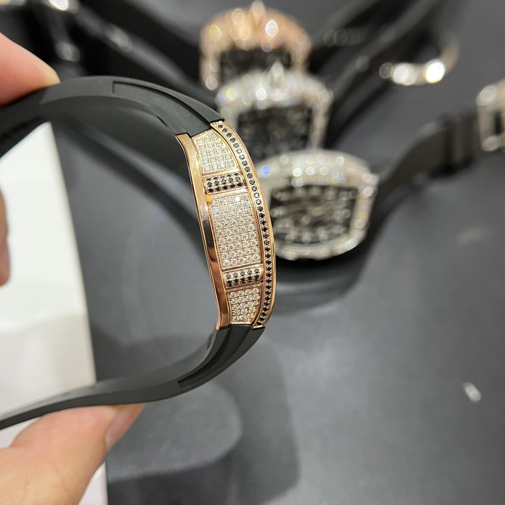 Richard Mille RM67-01 Replica Watch Rose Gold Rubber Strap 40mm - Image 4