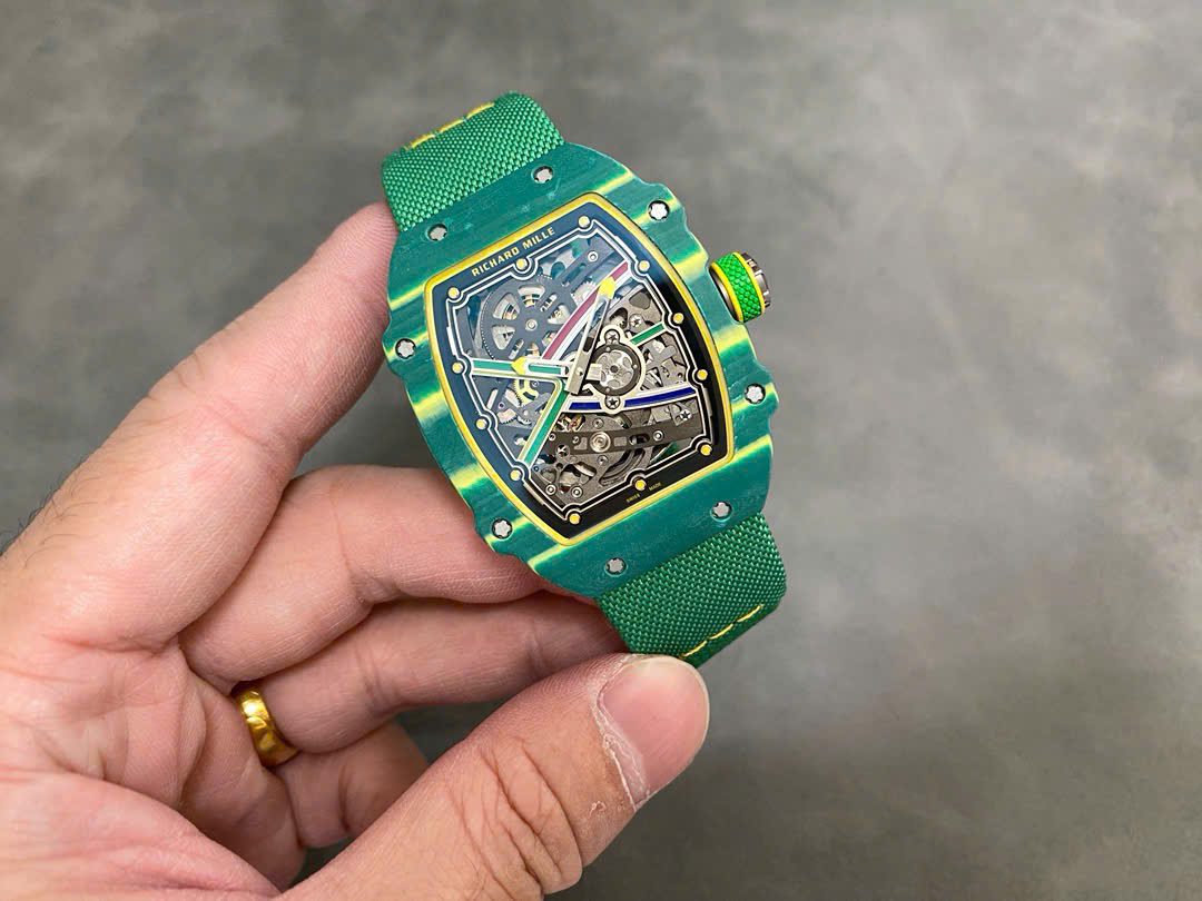 Richard Mille RM67-02 Case Green Carbon Refined Super Light 37 Grams 38.7×47.52mm Super Clone