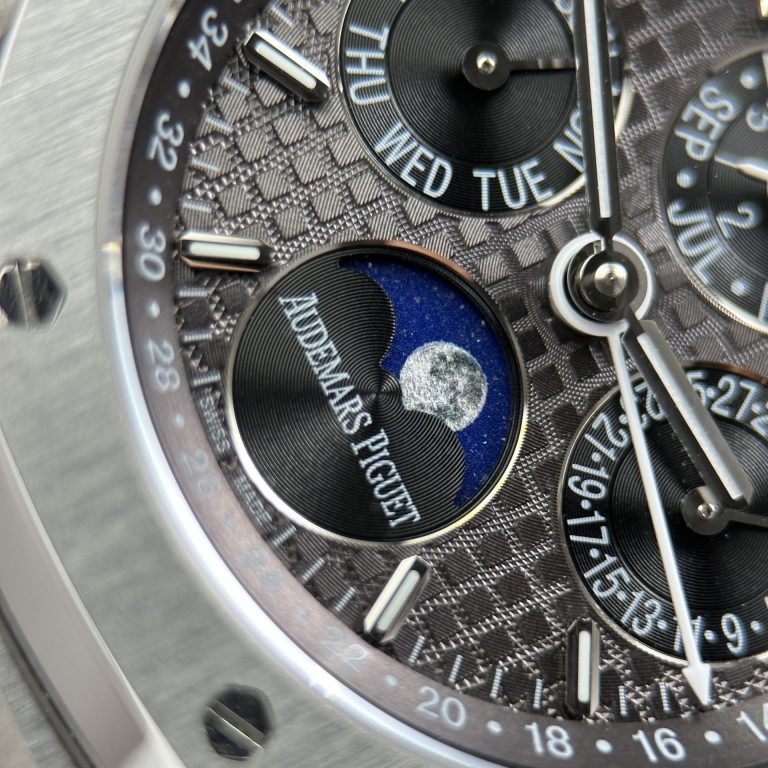 Audemars Piguet Royal Oak Perpetual Calendar 26574ST Super Clone - Image 4