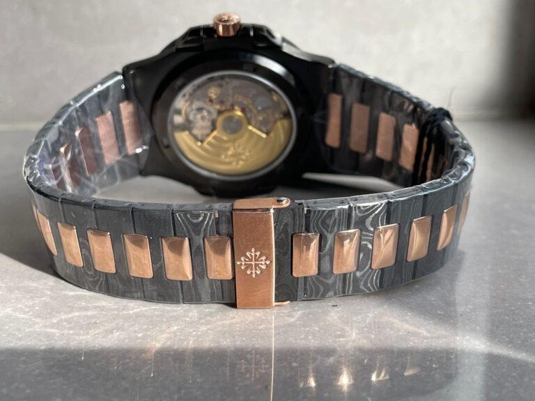 Patek Philippe Nautilus 5711 DIW Carbon DIWF 1:1 Best Edition Black Textured Dial on Carbon/RG Bracelet 324CS - Image 7