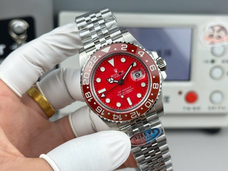 Rolex GMT-Master II Red Dial Calibre 3285 Movement 40mm - Image 3