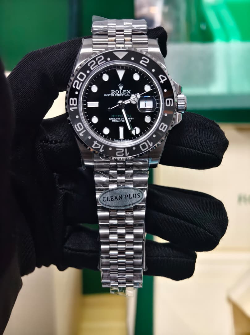 Rolex Oyster Perpetual GMT-Master II 126710 GRNR Super Clone
