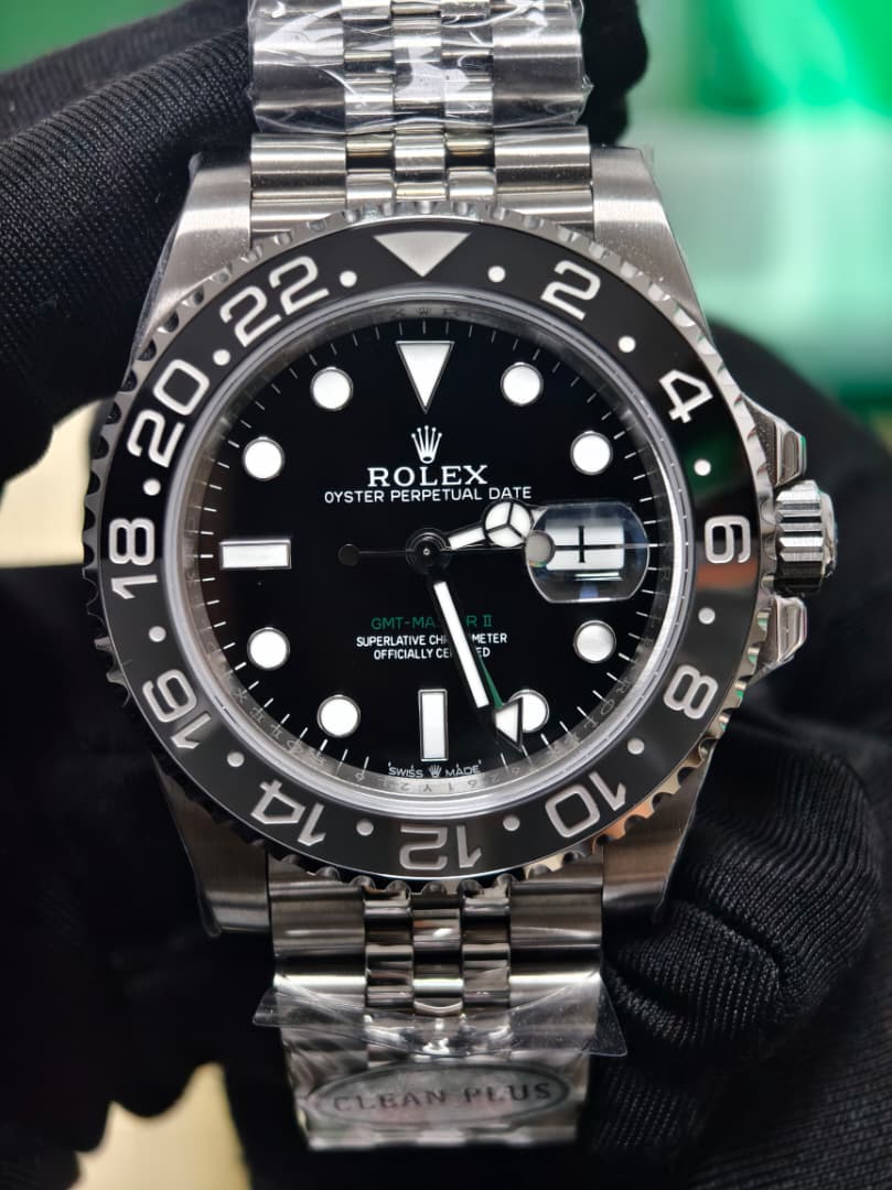 Rolex Oyster Perpetual GMT-Master II 126710 GRNR Super Clone - Image 2